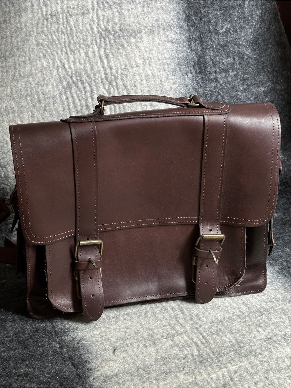 Classic Brown Full Leather Messenger Bag Unisex
